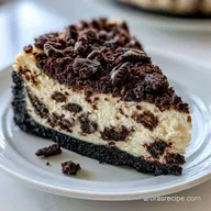 Ultimate Baked Oreo Cheesecake: Velvety and Rich