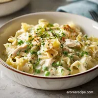 Slow Cooker Neiman Marcus Chicken Casserole: Creamy
