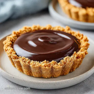 Chocolate Cream Pie with Graham Crust Recipe Card