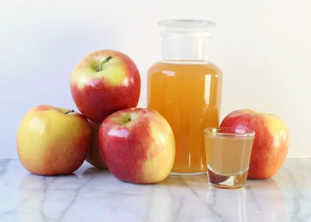 Can You Drink Apple Cider Juice While Pregnant?