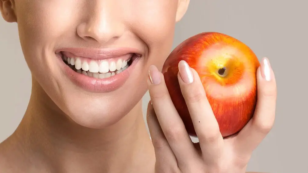 Is Apple Juice Bad For Your Teeth?